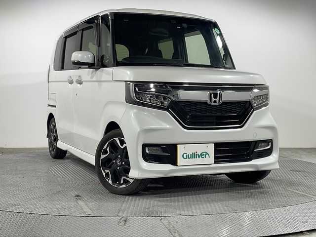 ホンダ Ｎ ＢＯＸ カスタム G L ターボ ホンダセンシング 広島県 2018(平30)年 4.1万km プラチナホワイトパール 純正ナビ/両側パワースライドドア/バックカメラ/ホンダセンシング/・衝突軽減ブレーキ/・レーンキープアシスト/・オートハイビーム/・アダプティブクルーズコントロール/・誤発進抑制機能/コーナーセンサー/ハーフレザーシート/パドルシフト/ステアリングスイッチ/LEDヘッドライト/オートライト/純正アルミホイール/ドライブレコーダー/ETC