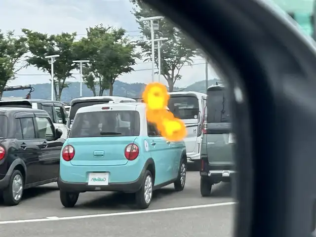 ホンダ ヴェゼル ハイブリッド e:HEV Z 和歌山県 2025(令7)年 0.1万km未満 プラチナホワイトパール 登録済未使用車/純正コネクトナビ/フルセグTV/バックカメラ/（BT/USB）/衝突軽減ブレーキ/アダプティブクルーズコントロール/レーンキープ/ブラインドスポットインフォメーション/パーキングセンサー/横滑り防止機能/後退出庫サポート/純正１８インチアルミホイール/ハーフレザーシート/前席シートヒーター/置くだけ充電/ビルトインETC２．０/LEDヘッドライト/オートライト/オートマチックハイビーム