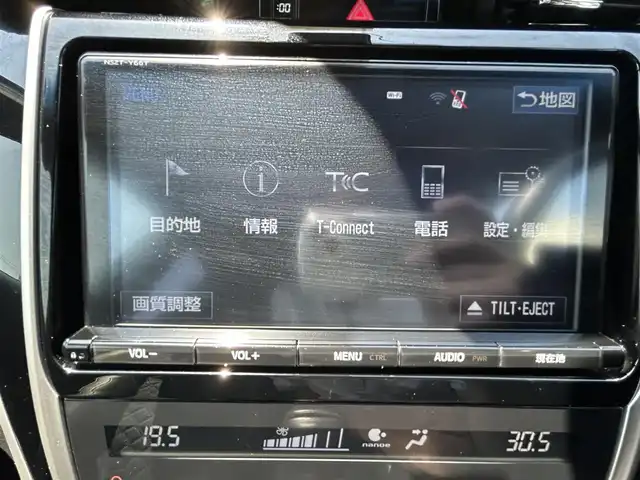 トヨタ ハリアー プレミアム 福岡県 2018(平30)年 2.9万km ホワイトパールクリスタルシャイン ・純正ナビ/（BLUETOOTH/フルセグ/バックカメラ/・ビルトインETC2.0/・レーダークルコン/・セーフティセンス/・ハーフレザーパワーシート/・モデリスタエアロ（F・S・R)/・LEDライト/・パワーバックドア/・クリアランスソナー/・電動テレスコピック機能/・スマートキー2本/・カードキー/・アイドリングストップ/・プッシュスタート/・保険証/・取扱説明書