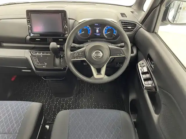 日産 ルークス ハイウェイスター X 兵庫県 2021(令3)年 2.6万km ホワイトパール 純正9インチSDナビ/（CD/DVD/SD/Bluetooth/フルセグTV）/・MM320D-L/バックカメラ/アラウンドビューモニター/エマージェンシーブレーキ/コーナーセンサー（前後）/LKA/横滑り防止装置/衝突軽減システム/カーテンエアバッグ/片側パワースライドドア/LEDヘッドライト/LEDフォグランプ/オートライト/ヘッドライトレベライザー/ビルトインETC/前方ドライブレコーダー/サーキュレーター/アイドリングストップ/スマートキー/純正フロアマット/助手席スライドアップシート車