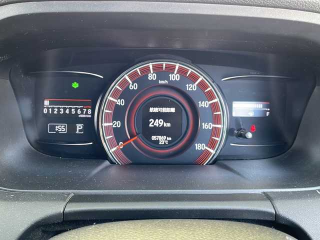 ホンダ オデッセイ アブソルートXホンダセンシングアドバンP 愛媛県 2016(平28)年 5.8万km スーパープラチナメタリック 登録時走行距離57869km/ワンオーナー /メーカーオプションナビ/両側パワースライドドア/全方位カメラ/ビルトインETC/ホンダセンシング /・衝突軽減ブレーキ/・横滑り防止装置/・レーンキープアシスト/・レーダークルーズコントロール/D席パワーシート/パドルシフト/3列シート/ハーフレザーシート/スペアキー/スマートキー/プッシュスタート /保証書