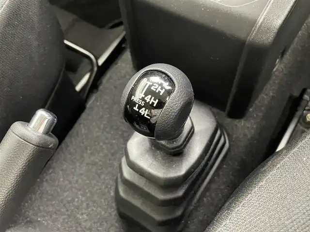 スズキ ジムニー XC 茨城県 2018(平30)年 4.5万km キネティックイエロー/ブラックトップ2トーン 社外ナビ［KXM-E503W］/ワンセグ再生可/クルーズコントロール/純正アルミホイール/純正フロアマット/スタッドレス車載有/スペアキー有り/衝突被害軽減ブレーキ/レーンキープアシスト/横滑り防止装置/オートマチックハイビーム
