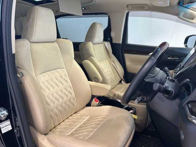 トヨタ アルファード G 宮城県 2017(平29)年 3.1万km ブラック Toyota safety Sense/・プリクラッシュセーフティ/・レーンディパーチャーアラート/・プロアクティブドライビングアシスト/・クルーズコントロール/ディーラーオプション純正SDナビ/純正ビルドインETC2.0/Bluetooth/純正後席用フリップダウンモニター/バックカメラ/フルセグTV/サンルーフ/純正フロアマット/ドライブレコーダー/パワーシート/両側パワースライドドア/電動リアゲート/コーナーセンサー/純正アルミホイール