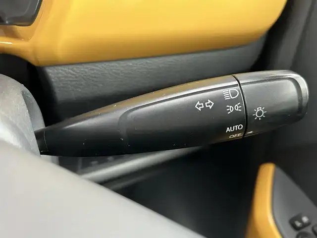 スズキ ハスラー X 島根県 2016(平28)年 8.8万km アクティブイエロー/ブラック2トーンルーフ デュアルカメラブレーキサポート/純正ナビ/CD/DVD/DTV/Bluetooth/シートヒーター /アイドリングストップ/HIDオートライト/ステアリングスイッチ/スマートキー/スペアキー /プッシュスタート /純正フロアマット/純正ドアバイザー