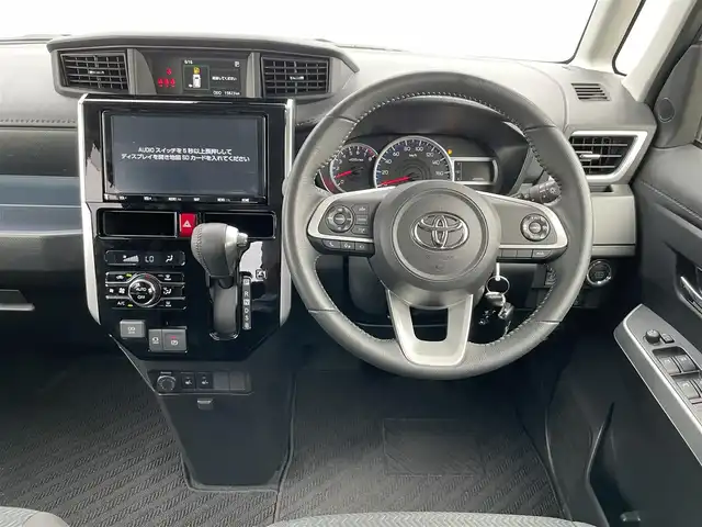 トヨタ ルーミー カスタムG 千葉県 2022(令4)年 1.6万km ブラックマイカメタリック/パールホワイト2トーン スマートアシスト/　・衝突回避・軽減ブレーキ機能 /・オートハイビーム/・誤発進抑制機能/・車線逸脱警報＆逸脱抑制制御/・先行車発進お知らせ機能/・進入禁止標識認識機能/レーダークルーズコントロール/コーナーセンサー /パノラミックビューモニター/両側パワースライドドア/純正9インチメモリナビ/　CD/DVD/BT/フルセグTV/電子パーキング/オートホールド/前席シートヒーター