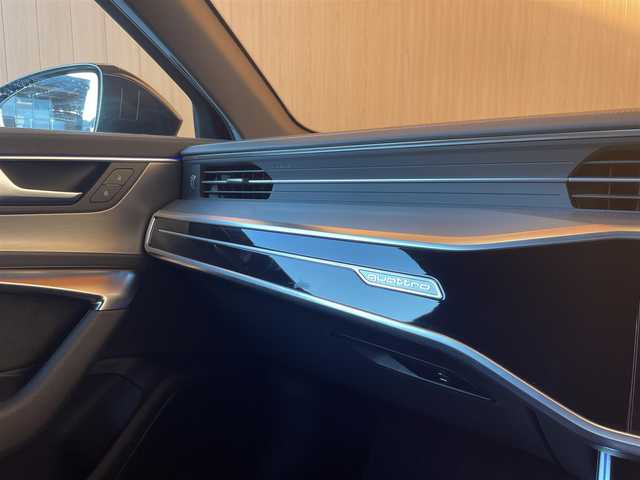 アウディ Ａ６ 40TDIクワトロ Sライン 愛知県 2021(令3)年 5万km ミトスブラックメタリック 純正ナビ /フルセグTV /CD/DVD/Bluetooth/360度カメラ /マトリクスLEDヘッドライト /黒革シート/シートヒーター /ハンドルヒーター /パワーテールゲート /ACC /ブラインドスポット /レーンキープ /ATホールド/純正21インチアルミホイール/スマートキー