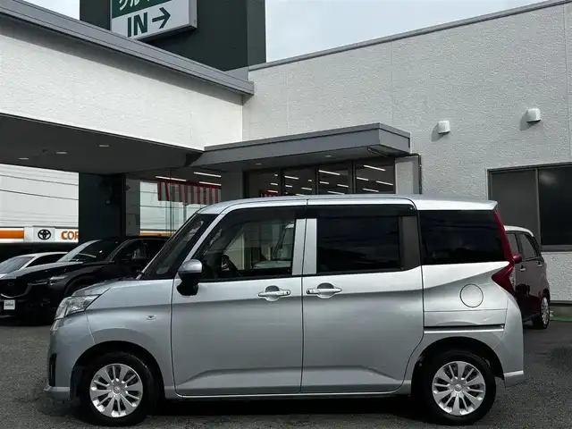 トヨタ ルーミー X S 熊本県 2018(平30)年 3.6万km ブライトシルバーM ワンオーナー/純正ナビ（NSZT-W68T）/【フルセグTV/CD/DVD/Bluetooth/ラジオ】/バックカメラ/片側パワースライドドア/プリクラッシュセーフティ/コーナーセンサー/アイドリングストップ/横滑り防止機能/前席シートヒーター/ドライブレコーダー（AN-R066）/ビルトインETC/オートライト/オートハイビーム/フォグランプ/純正フロアマット/純正ドアバイザー/スマートキー/保証書/取扱説明書