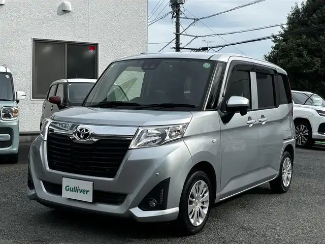 トヨタ ルーミー X S 熊本県 2018(平30)年 3.6万km ブライトシルバーM ワンオーナー/純正ナビ（NSZT-W68T）/【フルセグTV/CD/DVD/Bluetooth/ラジオ】/バックカメラ/片側パワースライドドア/プリクラッシュセーフティ/コーナーセンサー/アイドリングストップ/横滑り防止機能/前席シートヒーター/ドライブレコーダー（AN-R066）/ビルトインETC/オートライト/オートハイビーム/フォグランプ/純正フロアマット/純正ドアバイザー/スマートキー/保証書/取扱説明書