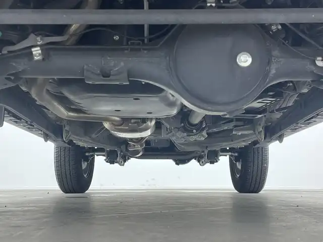 スズキ ジムニー シエラ JC 三重県 2021(令3)年 0.6万km ブルーイッシュブラックパール3 禁煙車　/純正8インチＳＤナビ　/衝突被害軽減ブレーキ　/レーンキープアシスト　/前席シートヒーター　/クルーズコントロール　/バックカメラ　/ダウンヒルアシストコントロール　/ＬＥＤ　/フォグ　/純正ドライブレコーダー/革巻きステアリング/ステアリングスイッチ/社外スロットルコントローラー/パートタイム4WD