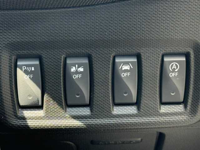 スマート ＭＣＣ スマート BRABUS エクスクルーシブ 静岡県 2019(令1)年 2.3万km 赤 ガラスルーフ/レザーシート/社外メモリナビ/(CD/DVD/Bluetooth/フルセグ)/衝突被害軽減システム/バックカメラ/クルーズコントロール/レーンキープアシスト/パーキングアシスト/シートヒーター/キーレスキー/ETC/純正フロアマット/純正17インチアルミホイール/フロントフォグランプ/保証書/取扱説明書/スペアキー