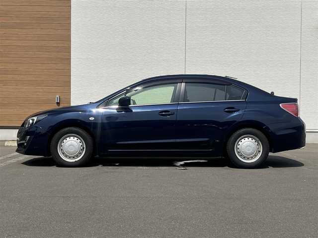 スバル インプレッサ Ｇ４ 1．6i－L 新潟県 2016(平28)年 7.6万km ダークブルーパール ４WD/社外ナビ/バックカメラ/リモコンキー/純正エンジンスターター/アイドリングストップ/プッシュスタート/MTモード付AT/ステアリングスイッチ/ETC/パドルシフト/社外フロアマット/社外ドアバイザー/オートライト/オートエアコン/パワーステアリング/パワーウィンドウ/横滑り防止/盗難防止装置/寒冷地仕様/電動格納ミラー/保証書/取扱説明書/記録簿