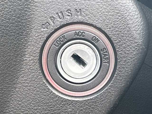 スバル インプレッサ Ｇ４ 1．6i－L 新潟県 2016(平28)年 7.6万km ダークブルーパール ４WD/社外ナビ/バックカメラ/リモコンキー/純正エンジンスターター/アイドリングストップ/プッシュスタート/MTモード付AT/ステアリングスイッチ/ETC/パドルシフト/社外フロアマット/社外ドアバイザー/オートライト/オートエアコン/パワーステアリング/パワーウィンドウ/横滑り防止/盗難防止装置/寒冷地仕様/電動格納ミラー/保証書/取扱説明書/記録簿