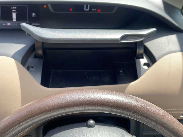 日産 セレナ ハイウェイスター プロパイロットED 大阪府 2016(平28)年 4.7万km ブリリアントホワイトパール 純正ナビ(CD/DVD/BL)/フルセグTV/プロパイロット/レーダークルーズコントロール/両側PWスライドドア/ハーフレザー/ETC/フリップダウン/革巻きステアリング/サンシェード/スペアキー×1
