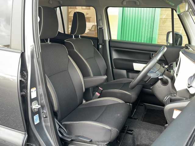 スズキ クロスビー HYBRID MZ 岐阜県 2019(令1)年 7.8万km ミネラルグレーM 禁煙車/社外8型SDナビ/AM/FM/CD/DVD/SD/BT/HDMI/フルセグTV/バックカメラ/衝突軽減ブレーキ/LKA/リアソナー/オートライト/オートハイビーム/LEDヘッドライト/フォグランプ/パドルシフト/シートヒーター /前後ドライブレコーダー/クルーズコントロール/ビルトインETC/プッシュスタート /スマートキー/スペアキー/ステアリングリモコン /純正アルミホイール夏タイヤセット積込