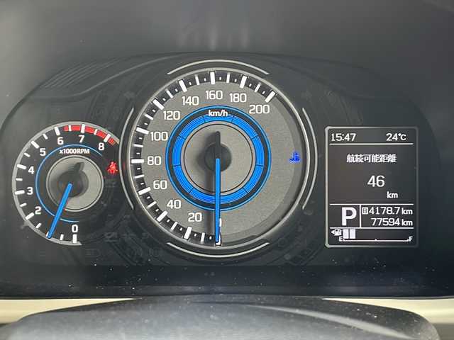 スズキ クロスビー HYBRID MZ 岐阜県 2019(令1)年 7.8万km ミネラルグレーM 禁煙車/社外8型SDナビ/AM/FM/CD/DVD/SD/BT/HDMI/フルセグTV/バックカメラ/衝突軽減ブレーキ/LKA/リアソナー/オートライト/オートハイビーム/LEDヘッドライト/フォグランプ/パドルシフト/シートヒーター /前後ドライブレコーダー/クルーズコントロール/ビルトインETC/プッシュスタート /スマートキー/スペアキー/ステアリングリモコン /純正アルミホイール夏タイヤセット積込