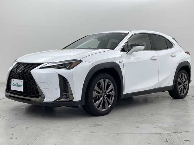 レクサス ＵＸ 250h Fスポーツ 宮城県 2019(平31)年 5万km ホワイトノーヴァガラスフレーク 禁煙車/ムーンルーフ/パノラミックビューモニター/Lexus Safety System＋/・プリクラッシュセーフティ/・レーントレーシングアシスト/・レーダークルーズコントロール/・オートハイビームアシスト/・ブラインドスポットモニター/・ヘッドアップディスプレイ/・クリアランスソナー/純正ナビ/・CD.DVD.SD.BT.USB/フルセグTV/黒本革シート/・前席パワーシート(シートメモリー付)/・前席シートヒーター/パワーバックドア/パドルシフト/ステアリングヒーター/ステアリングスイッチ/社外ドライブレコーダー（FR）/ビルトインETC2.0/LEDヘッドライト/LEDフォグランプ/電動パーキングブレーキ/オートホールド機能/純正18インチアルミホイール/純正フロアマット