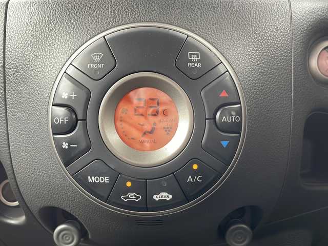 日産 キューブ 15G 山口県 2009(平21)年 17.6万km ベージュ 禁煙車　ローダウン　社外１５インチアルミホイール　ガラスルーフ　ベンチシート　純正ナビ　バックカメラ　フルセグＴＶ　スマートキー　プッシュスタート　ＥＴＣ　オートエアコン　電動格納ミラー　アームレスト