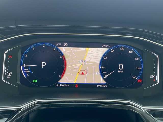 フォルクスワーゲン ポロ TSIハイライン 沖縄県 2018(平30)年 7万km ゴールド メーカーオプションナビ/バックカメラ/オーディオ（Ｂｌｕｅｔｏｏｔｈ、ＤＶＤ、ＣＤ）/ＥＴＣ/スマートキー/プッシュスタート/ステアリングスイッチ/パドルシフト/レーダークルーズコントロール/ＬＥＤヘッドライト/フォグライト/ウィンカーミラー