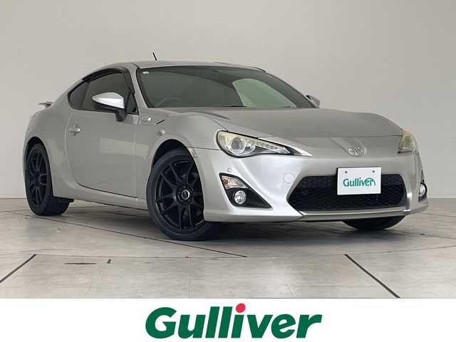 トヨタ ８６ GT リミテッド 愛知県 2012(平24)年 9.7万km シルバー 純正ナビ/シートヒーター/バックカメラ/コーナーセンサー/アルミホイール/LEDヘッドライト/パドルシフト/ETC/Bluetooth/スマートキー/プッシュスタート