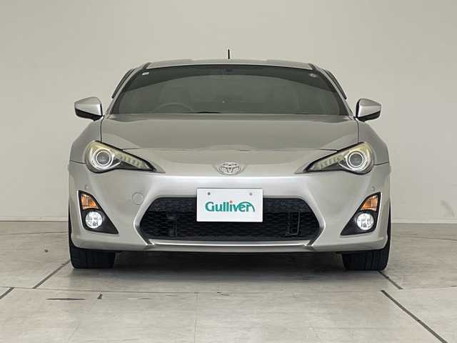 トヨタ ８６ GT リミテッド 愛知県 2012(平24)年 9.7万km シルバー 純正ナビ/シートヒーター/バックカメラ/コーナーセンサー/アルミホイール/LEDヘッドライト/パドルシフト/ETC/Bluetooth/スマートキー/プッシュスタート