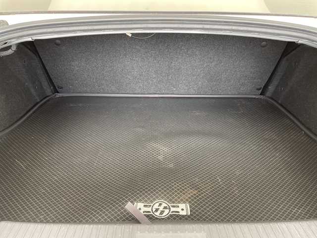 トヨタ ８６ GT リミテッド 愛知県 2012(平24)年 9.7万km シルバー 純正ナビ/シートヒーター/バックカメラ/コーナーセンサー/アルミホイール/LEDヘッドライト/パドルシフト/ETC/Bluetooth/スマートキー/プッシュスタート