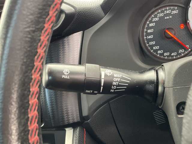 トヨタ ８６ GT リミテッド 愛知県 2012(平24)年 9.7万km シルバー 純正ナビ/シートヒーター/バックカメラ/コーナーセンサー/アルミホイール/LEDヘッドライト/パドルシフト/ETC/Bluetooth/スマートキー/プッシュスタート