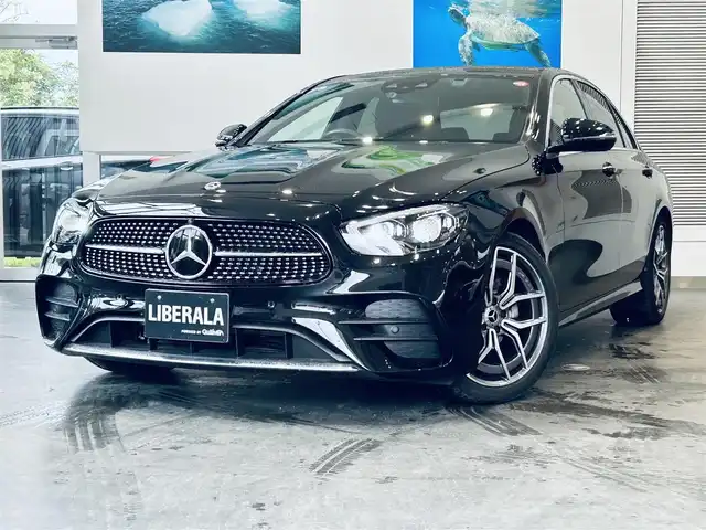 メルセデス・ベンツ Ｅ２００ スポーツ 大阪府 2020(令2)年 2万km オブシディアンブラック レザーエクスクルーシブP/レーダーセーフティP/ブルメスター/HUD/ACC/純正ナビ/TV/360度カメラ/applecarplay/純正19インチAW/LEDヘッドライト/アンビエントライト/電動リアゲート/ワイヤレス充電/黒革/メモリ付きパワーシート/シートヒーター/パフュームアトマイザー