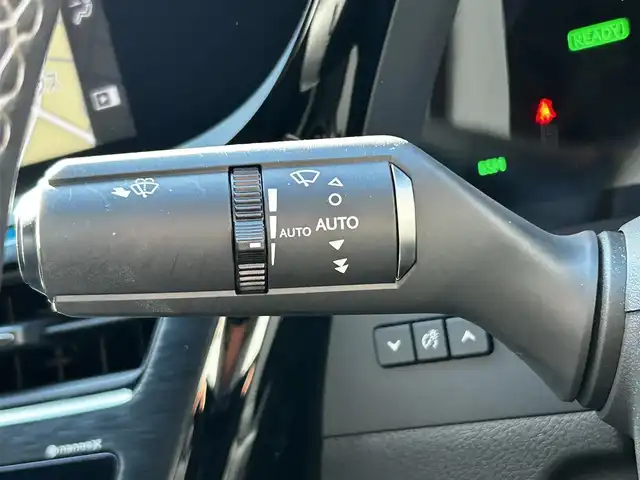 レクサス ＥＳ 300h Fスポーツ 福島県 2021(令3)年 1.2万km ホワイトノーヴァガラスフレーク ムーンルーフ/純正ナビ/(AM/FM/CD/DVD/SD/BT)/フルセグTV/Lexus Safety System＋/レーダークルーズコントロール/ヘッドアップディスプレイ/ブラインドスポットモニター/パノラミックビューモニター/パワーバックドア/前席パワーシート/前席シートヒーター/エアシート/ステアリングヒーター/LEDオートライト/ETC2.0/プッシュスタート/オレンジブレーキキャリパー