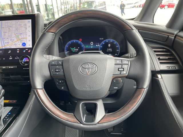 トヨタ アルファード Z 愛知県 2024(令6)年 2.1万km プラチナホワイトパールマイカ 純正14型ディズプレイオーディオナビ/フリップダウンモニター/三眼LEDヘッドライト/全方位カメラ/両側パワースライドドア/ユニバーサルステップ/レーダークルーズコントロール/シートヒーター/エアシート/バックカメラ/電動リアゲート/パワーシート/コーナーセンサー/純正アルミホイール/ETC2.0/ブラインドスポットモニター/ステアリングヒーター/インテリジェントミラー/リアオートエアコン/ドライブレコーダー/ワイヤレス充電機/衝突軽減システム/フルセグ/Bluetooth/ステアリングスイッチ/スマートキー/プッシュスタート