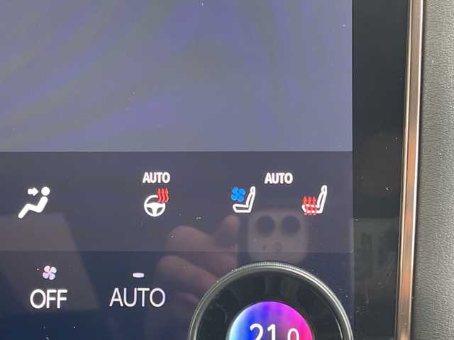 トヨタ アルファード Z 愛知県 2024(令6)年 2.1万km プラチナホワイトパールマイカ 純正14型ディズプレイオーディオナビ/フリップダウンモニター/三眼LEDヘッドライト/全方位カメラ/両側パワースライドドア/ユニバーサルステップ/レーダークルーズコントロール/シートヒーター/エアシート/バックカメラ/電動リアゲート/パワーシート/コーナーセンサー/純正アルミホイール/ETC2.0/ブラインドスポットモニター/ステアリングヒーター/インテリジェントミラー/リアオートエアコン/ドライブレコーダー/ワイヤレス充電機/衝突軽減システム/フルセグ/Bluetooth/ステアリングスイッチ/スマートキー/プッシュスタート