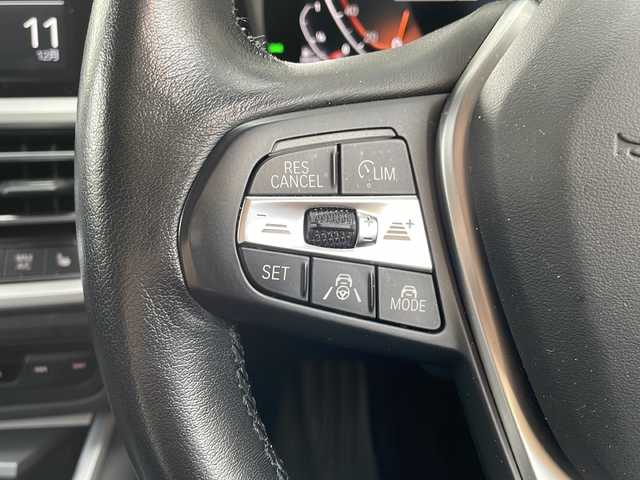 ＢＭＷ ３２０ｄ xDrive 大阪府 2019(令1)年 4.2万km アルピンホワイトⅢ 純正ナビ/フルセグテレビ/バックカメラ/アクティブクルーズコントロール/ほし/スマートキー/プッシュスタート/ETC/20インチアルミホイール/社外エアロ(BEAM)/社外マフラー/保証書/取扱説明書