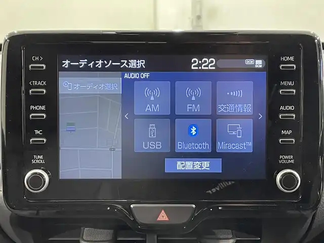 トヨタ ヤリスクロス ハイブリッド Z 愛知県 2022(令4)年 2.2万km プラチナホワイトパールマイカ 純正ナビ/（Bluetooth/AM/FM）/衝突軽減ブレーキ/アラウンドビューモニター/レーダークルーズコントロール/ビルトインETC/シートヒーター/LEDヘッドライト/バックカメラ/ドライブレコーダー/ステアリングヒーター/パワーヒート/コーナーセンサー/レーンキープアシスト/パーキングアシスト/プッシュスタート/スマートキー/純正フロアマット/純正18インチアルミホイール/オートライト