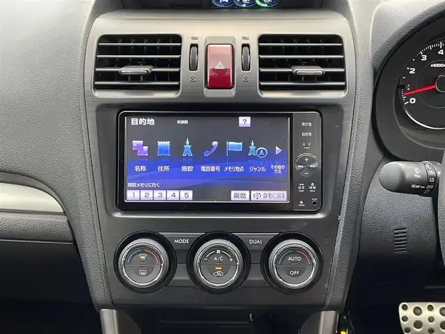 スバル フォレスター 2．0XT アイサイト 京都府 2014(平26)年 7.6万km サテンホワイトパール (株)IDOMが運営する【じしゃロン伏見店】の自社ローン専用車両になりますこちらは現金またはオートローンご利用時の価格です。自社ローンご希望の方は別途その旨お申付け下さい/プッシュスタート/純正ナビ/　・AM/FM/　・CD/DVD/　・TV(フルセグ)/　・Bluetooth/　・AUX/USB/バックカメラ/前後ドライブレコーダー/ETC/クルーズコントロール/パドルシフト/パワーバックドア/前席パワーシート/レザー調シートカバー/純正フロアマット/衝突軽減ブレーキ/レーンキープアシスト/横滑り防止装置/電動格納ミラー/ドアバイザー