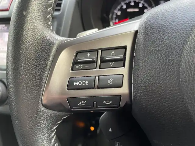 スバル フォレスター 2．0XT アイサイト 京都府 2014(平26)年 7.6万km サテンホワイトパール (株)IDOMが運営する【じしゃロン伏見店】の自社ローン専用車両になりますこちらは現金またはオートローンご利用時の価格です。自社ローンご希望の方は別途その旨お申付け下さい/プッシュスタート/純正ナビ/　・AM/FM/　・CD/DVD/　・TV(フルセグ)/　・Bluetooth/　・AUX/USB/バックカメラ/前後ドライブレコーダー/ETC/クルーズコントロール/パドルシフト/パワーバックドア/前席パワーシート/レザー調シートカバー/純正フロアマット/衝突軽減ブレーキ/レーンキープアシスト/横滑り防止装置/電動格納ミラー/ドアバイザー