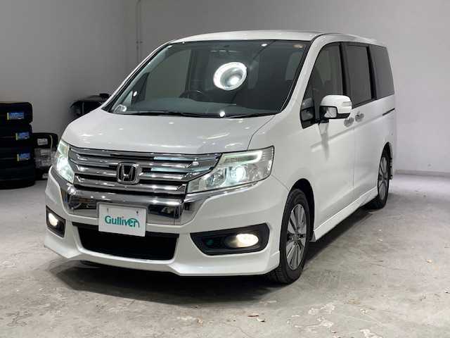 ホンダ ステップワゴン スパーダ S 宮城県 2015(平27)年 6.5万km ホワイトオーキッドパール 純正ナビ/（型番：VXM-155VFNi）/・バックカメラ/・Bluetooth/CD/DVD/・USB入力端子/HDMI/・純正ビルトインETC/・社外ドライブレコーダー/クルーズコントロール/片側パワースライドドア/プッシュスタート/アイドリングストップ/パドルシフト/3列シート/・ベンチシート/HIDヘッドライト/・オートライト/・フォグライト/純正アルミホイール/純正フロアマット