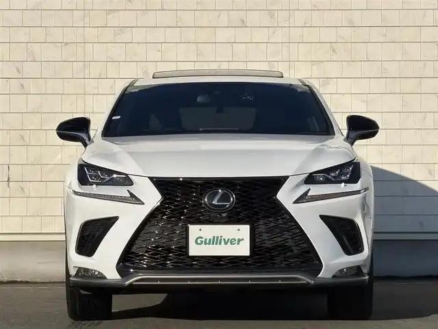 レクサス ＮＸ 300 Fスポーツ 岩手県 2019(令1)年 6万km ホワイトノーヴァガラスフレーク 禁煙車/サンルーフ/全方位カメラ/パワーバックドア/ハンドルヒーター/ミラーヒーター/シートヒーター/エアシート/純正ナビ/→フルセグTV/Bluetooth/CD/DVD/FM/AM/バックカメラ/ステアリングスイッチ/ブラインドスポットモニター/レーンキープアシスト/衝突軽減システム/電子パーキング/オートブレーキホールド/横滑り防止装置/コーナーセンサー/〇プッシュスタート/〇パドルシフト/〇電動格納ミラー/〇ウィンカーミラー/〇フロアマット/〇シガーソケット/〇USBポート/〇スマートキー/スマートキー/前後ドライブレコーダー/ビルトインETC