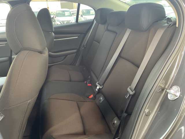 マツダ マツダ３セダン XD プロアクティブ 兵庫県 2019(令1)年 4.9万km マシーングレープレミアムM 純正ナビ/（CD/DVD/BT/フルセグTV）/全方位カメラ/ETC/純正フロアマット/コーナーセンサー/LEDヘッドライト/AUTOライト/スマートキー/スペアキー/保証書/取扱説明書