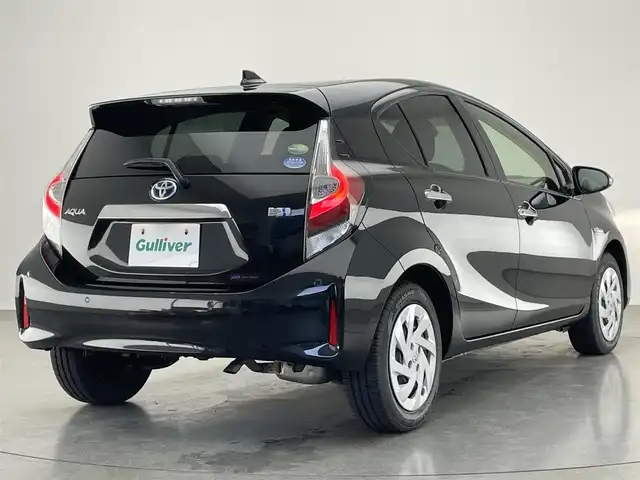 トヨタ アクア S スタイルブラック 愛知県 2018(平30)年 1.7万km ブラックマイカ 純正９型ナビ　バックカメラ　ＥＴＣ　禁煙車　フルセグＴＶ　Ｂｌｕｅｔｏｏｔｈ　プッシュスタート　セーフティセンス　衝突軽減　車線逸脱　オートハイビーム　純正フロアマット　電格ミラー　コーナーセンサー