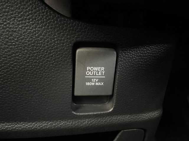 ホンダ Ｎ ＢＯＸ カスタム G L ターボ ホンダセンシング 千葉県 2018(平30)年 9.2万km ルナシルバーM 外部検査済み/Honda SENSING/・衝突軽減ブレーキ/・発進抑制機能/・後方誤発進抑制機能/・歩行者事故低減ステアリング/・路外逸脱抑制機能/・ACC〈アダプティブ・クルーズ・コントロール〉/・オートハイビーム/・先行車発進お知らせ機能/・標識認識機能/サイドエアバッグ/カーテンエアバッグシステム/ナビ装着スペシャルパッケージ＋ETC車載機/・AM/FM/地デジ/BTオーディオ/CD/DVD/両側パワースライドドア/ハーフレザーシート/リアサンシェード/パドルシフト/ドライブレコーダー/プッシュスタート/スマートキー/ブラック塗装＋切削 15インチアルミホイール/プライムスムース＆トリコットコンビシート/LEDヘッドランプ/保証書/取扱説明書/スペアキー