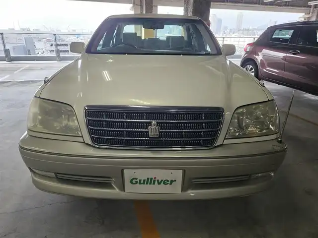 トヨタ クラウン ロイヤル ロイヤルサルーン プレミアム 香川県 2002(平14)年 7.3万km ホワイトパールクリスタルシャイン/シルバーマイカM 純正ナビTV/ETC/クルーズコントロール/HIDヘッドランプ/オートライト/オートエアコン/革巻きステアリング/前席パワーシート/純正16インチアルミホイール/禁煙車