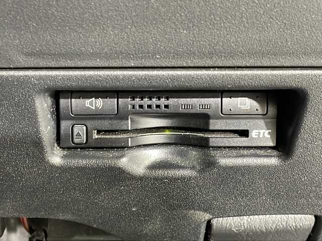 トヨタ ヴィッツ RS 福岡県 2010(平22)年 10.1万km グレーメタリック 純正ナビ/Bluetooth/フルセグ/ETC/CD/DVD/パドルシフト/盗難防止装置/ABS/AAC/スマートキー/プッシュスタート/Wエアバッグ/カーテンエアバッグ