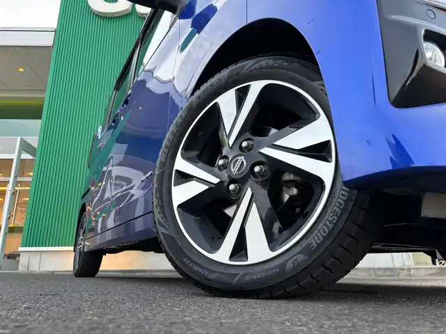 日産 ルークス HWS Gターボ プロパイロットED 宮城県 2020(令2)年 2.9万km アトランティックブルー 快適パックA/・プラズマクラスター付リアシーリングファン/・撥水加工シート/・パーソナルテーブル（後席）/・USBソケット（助手席シートバック）/・ロールサンシェード（リアドア）/＝＝＝/純正9型SDナビ/【CD・DVD・SD・BT・USB・フルセグTV】/アラウンドビューモニター/プロパイロット/レーダークルーズコントロール/純正ドライブレコーダー/社外レーダー/黒革調シートカバー/インテリジェントエマージェンシーブレーキ/踏み間違い衝突防止アシスト/インテリジェントLI（車線逸脱防止支援システム）/LDW（車線逸脱警報）/インテリジェントFCM（前方衝突予測警報）/インテリジェントDA（ふらつき警報）/標識検知機能/コーナーセンサー/ハンズフリー両側パワースライドドア/革巻きステアリング/ステアリングスイッチ/電動パーキングブレーキ/ブレーキホールド/アダプティブLEDヘッドランプ/フォグランプ/オートライト/スマートキー＆プッシュスタート/電動格納ミラー/純正15インチAW/フロアマット/W/サイド/カーテン/ニーエアバッグ
