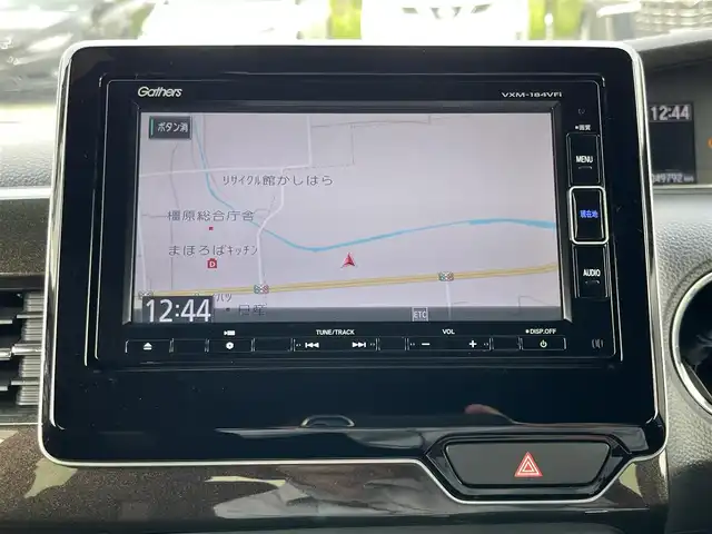 ホンダ Ｎ ＢＯＸ カスタム G L ホンダセンシング 奈良県 2018(平30)年 5万km ルナシルバーM 純正ナビ　/フルセグＴＶ　/バックカメラ　/純正ドライブレコーダー　/ビルトインＥＴＣ　/追従型クルーズコントロール　/パワースライドドア　/ホンダセンシング　/ＬＥＤヘッドライト　/スマートキー　/Ｂｌｕｅｔｏｏｔｈ/CD/DVD/SD/USB/iPod/AUX/クリアランスソナー