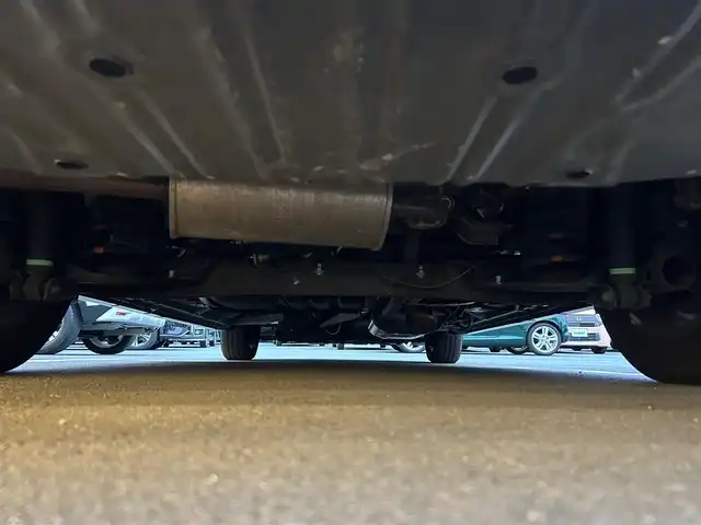 日産 セレナ e－パワー ハイウェイスター V 静岡県 2021(令3)年 4.7万km ダイヤモンドブラック エンジンスタートボタン/取扱説明書/パワーステアリング/パワーウィンドウ/パーキングアシスト/アイドリングストップ/WAC/スマートキー（スペアキー1本）/クルーズコントロール（追従走行：有）/フリップダウンモニター/USB入力端子/ビルトインETC/全方位カメラ/純正SDナビ（BT接続、ワンセグTV、CDチェンジャー）/3列シート/ウォークスルー/社外フロアマット/布系シート/D+N席シートヒーター/両側パワースライドドア/純正アルミホイール/ABS/横滑り防止装置/レーンキープアシスト/オートライト/ナイトビジョン/前後コーナーセンサー/LEDヘッドライト/W+サイドエアバック/衝突軽減システム/ステアリングヒーター