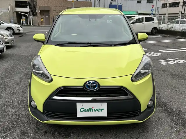 トヨタ シエンタ ハイブリッド G 神奈川県 2016(平28)年 11.4万km エアーイエロー ワンオーナー/Toyota Safety Sense C/・プリクラッシュセーフティシステム/・レーンディパーチャーアラート/・オートマチックハイビーム/・先行車発進告知機能/純正メモリナビ＆フルセグTV/CD/DVD/SD/BT/バックカメラ/ドライブレコーダー/ETC/両側パワースライドドア/LEDライト/フォグランプ/電動格納ミラー/プッシュスタート/スマートキー/Wエアバック/ABS/ドアバイザー/フロアマット/取扱説明書/保証書