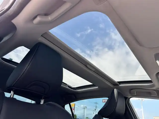 トヨタ プリウス Z 奈良県 2023(令5)年 4万km グレー ＧＲフロント/テールスポイラー　/１２，３型ナビ　/デジタルインナーミラー /パノラマルーフ /BSM /前席ベンチレーション /ワイヤレス充電 /ステアリングヒーター /ビルトインETC /AC100V