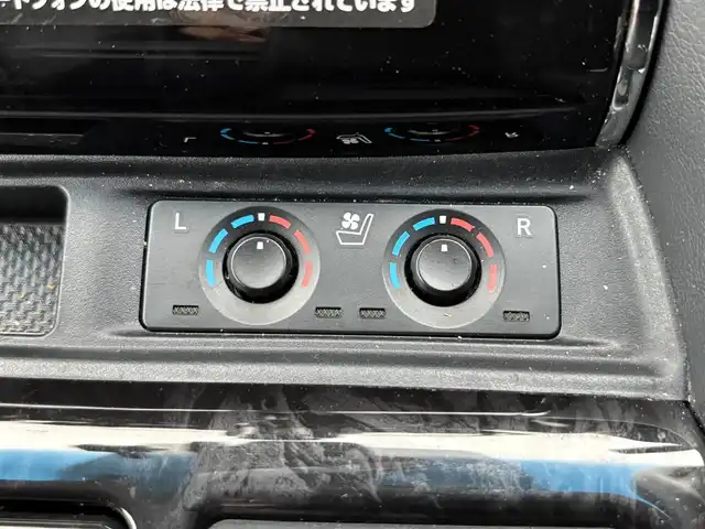 トヨタ アルファード S Cパッケージ 大分県 2021(令3)年 7万km ホワイトパールクリスタルシャイン ・純正ナビ(USB.BT)/・フルセグテレビ/・バックモニター/・AC100V/・両側パワースライドドア/・プリクラッシュセーフティ/・ブラインドスポットモニター/・コーナーセンサー/・ドライブレコーダー/・ETC/・ハンドルヒーター/・ステアリングリモコン/・オートハイビーム/・レザーシート/・パワーシート/・シートメモリー/・シートヒーター/・シートクーラー