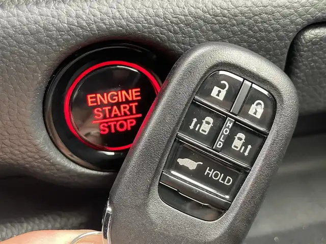 ホンダ ステップワゴン スパーダ プレミアムライン 千葉県 2025(令7)年 0.1万km ミッドナイトブルービームM 純正ナビ/フルセグＴＶ/全方位カメラ/フリップダウンモニター/ＥＴＣ/クルーズコントロール/両側パワースライドドア/前席シートヒーター/コーナーセンサー/USBソケット/オットマン/パワーバックドア/オートハイビーム/オートライト/衝突被害軽減ブレーキ/レーンキープアシスト
