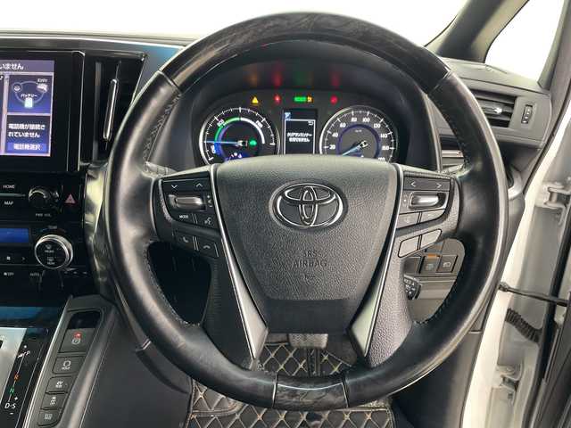 トヨタ アルファードハイブリット S タイプゴールド 道央・札幌 2021(令3)年 5万km ホワイトパールクリスタルシャイン ４WD/両側パワースライドドア/パワーバックドア/三眼LEDヘッドランプ/トヨタセーフティセンス/プリクラッシュセーフティ/レーダークルーズコントロール/レーントレーシングアシスト/アダプティブハイビームシステム/ロードサインアシスト/クリアランスソナー/パーキングサポートブレーキ/横滑り防止装置/AC100V100Wアクセサリーコンセント/オットマン/ウォークスルー/純正ナビ/ステアリングスイッチ/ETC2.0/ドライブレコーダー/純正17インチアルミホイール