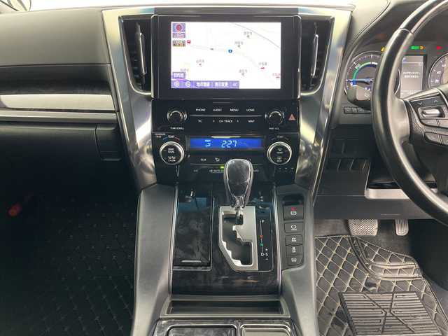 トヨタ アルファードハイブリット S タイプゴールド 道央・札幌 2021(令3)年 5万km ホワイトパールクリスタルシャイン ４WD/両側パワースライドドア/パワーバックドア/三眼LEDヘッドランプ/トヨタセーフティセンス/プリクラッシュセーフティ/レーダークルーズコントロール/レーントレーシングアシスト/アダプティブハイビームシステム/ロードサインアシスト/クリアランスソナー/パーキングサポートブレーキ/横滑り防止装置/AC100V100Wアクセサリーコンセント/オットマン/ウォークスルー/純正ナビ/ステアリングスイッチ/ETC2.0/ドライブレコーダー/純正17インチアルミホイール